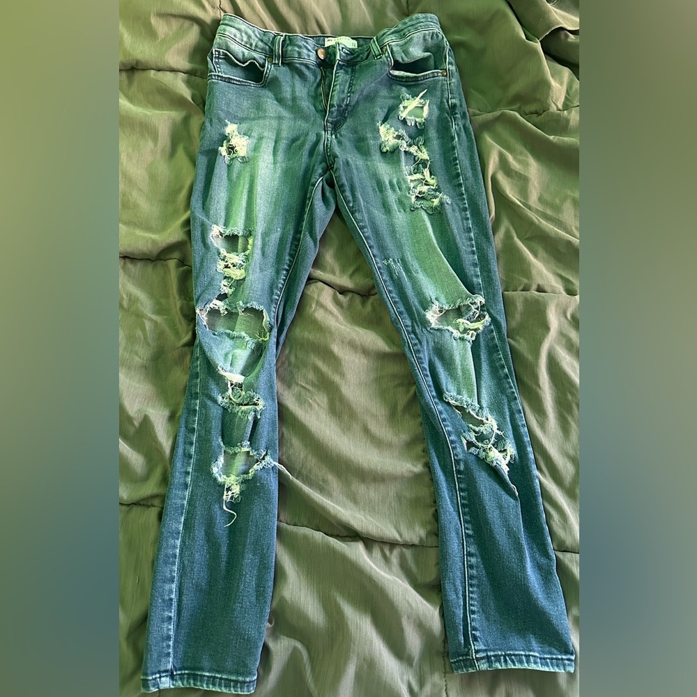 RIPPED MENS SKINNY JEANS